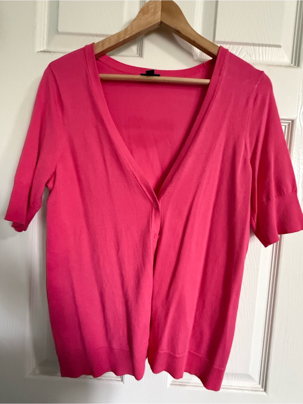 torrid Bright Pink V‑Neck Short Sleeve Cardigan